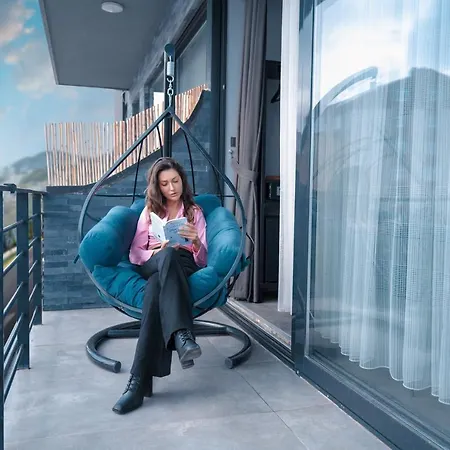 Melanj Airport Hotel