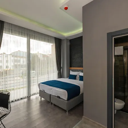 Hotel Melanj Airport