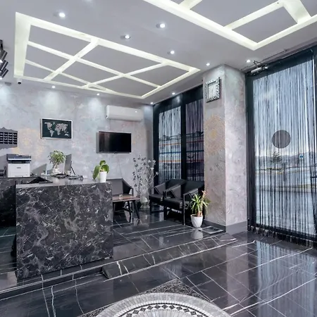 Melanj Airport Hotell 3*