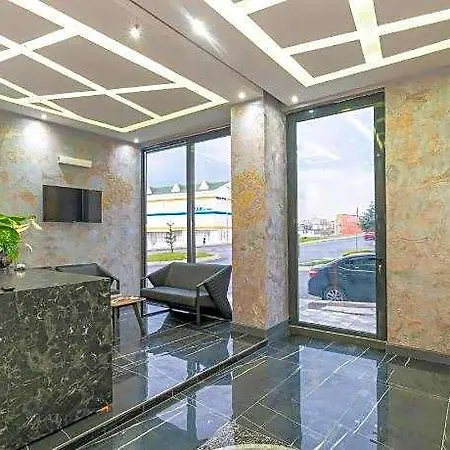 Otel Melanj Airport 3*